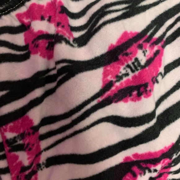 sold - Picture 2 of 2